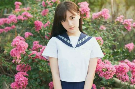 8岁抑郁的女孩怎么治疗